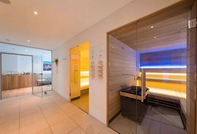 فندق Goldene Traube