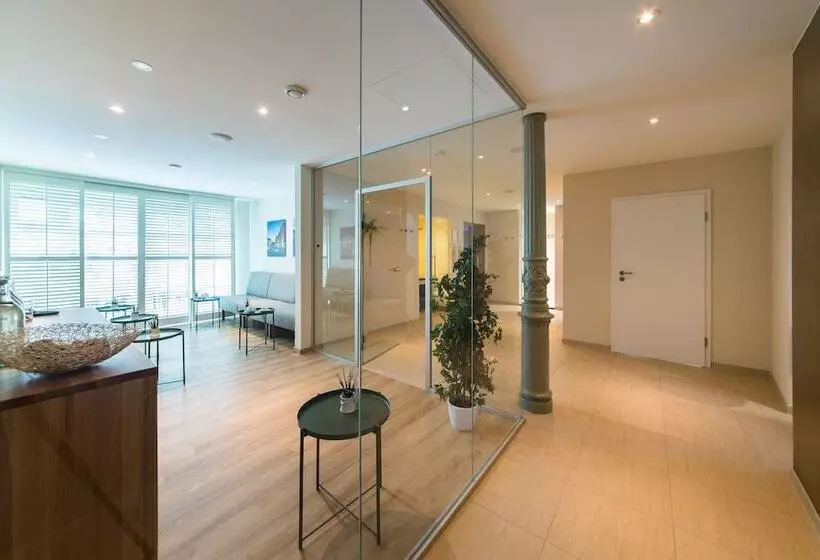 فندق Goldene Traube