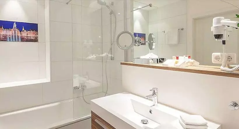 فندق Goldene Traube