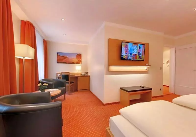 Hotell Kriemhild Am Hirschgarten