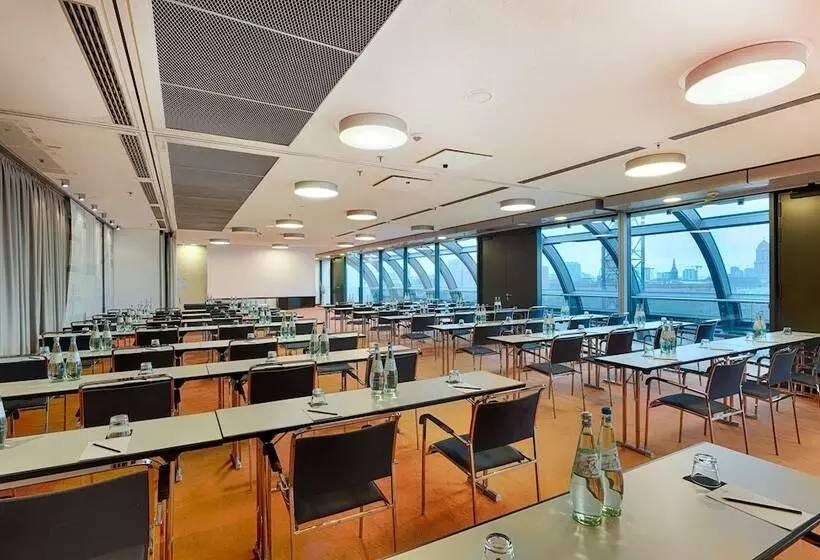 Radisson Collection Hotel, Berlin