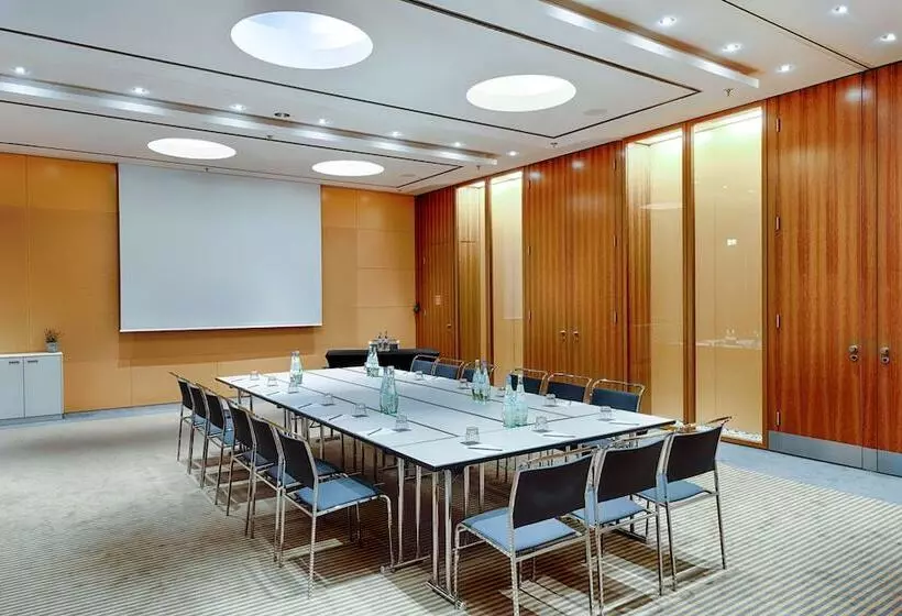 Radisson Collection Hotel, Berlin