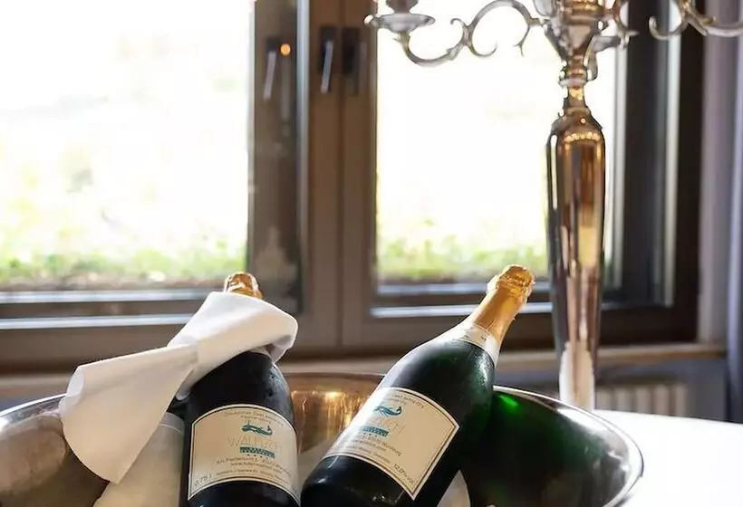 ホテル & Restaurant Walfisch