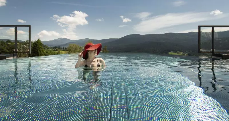 Hotelli Sonnenhof Lam