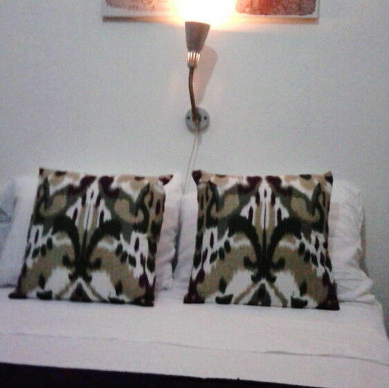 Class Colonial Aparta