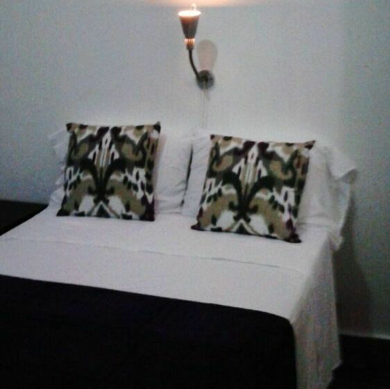 Class Colonial Aparta