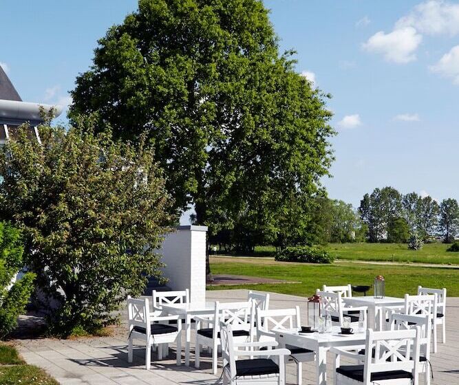 酒店 Comwell Køge Strand