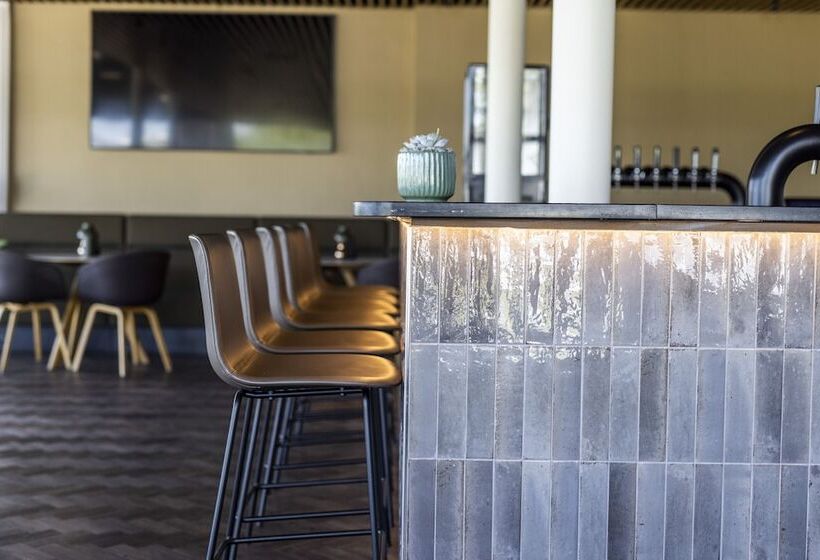 酒店 Comwell Køge Strand