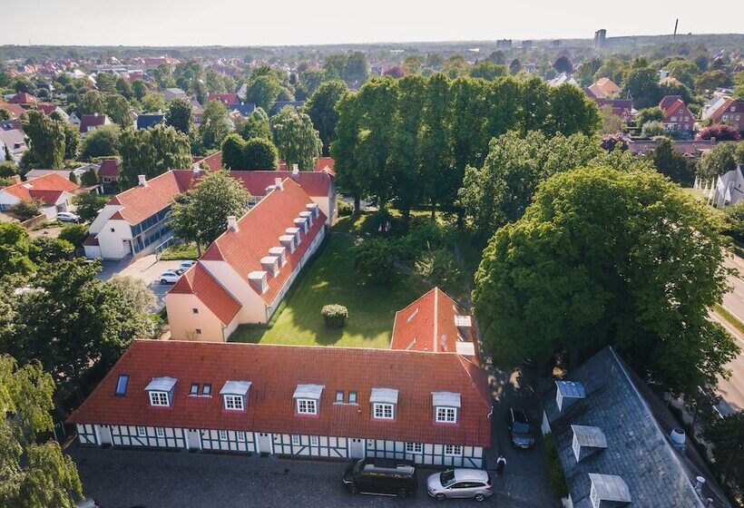 هتل Knudsens Gaard