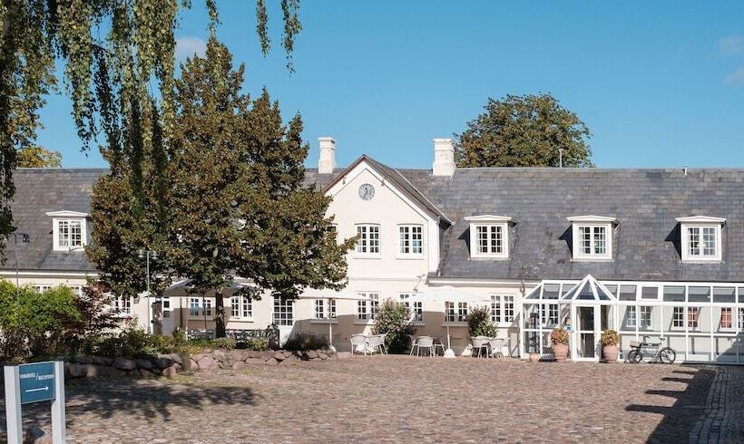 هتل Knudsens Gaard