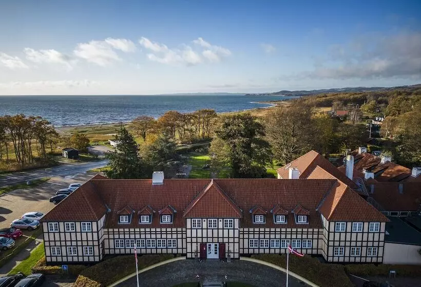 Отель Molskroen