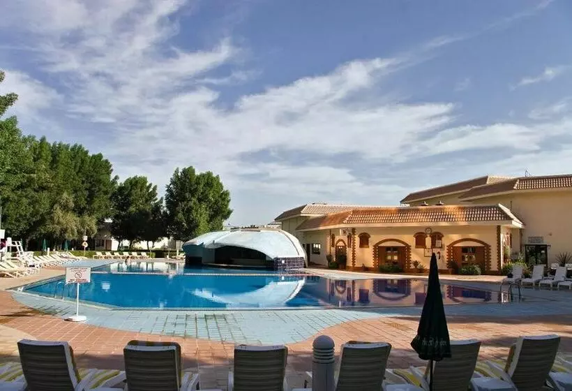 호텔 Ramada Plaza Doha