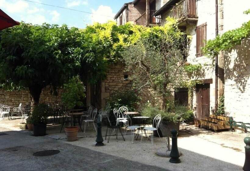 فندق Auberge Du Puits