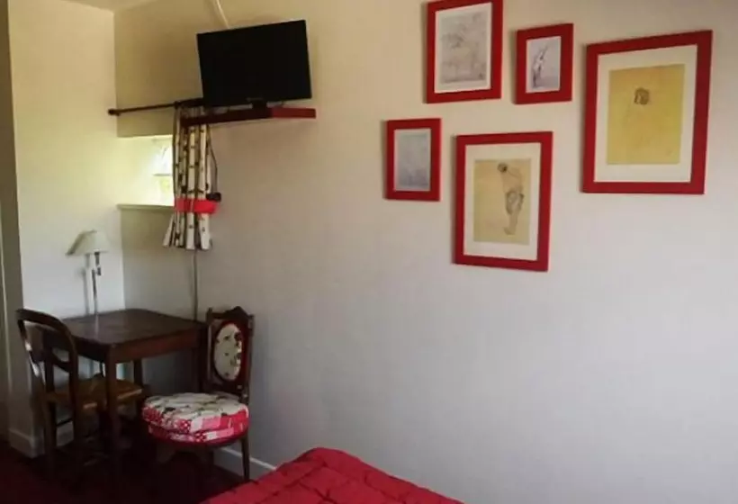 ホテル Auberge Du Puits