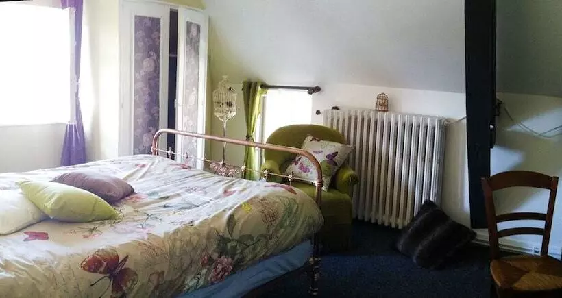 ホテル Auberge Du Puits