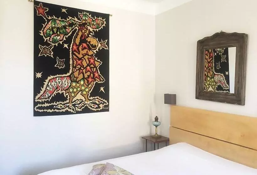 ホテル Auberge Du Puits