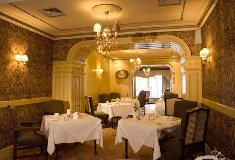 בית מלון כפרי Buswells