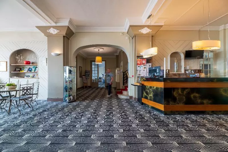 Отель Cerise Royan   Le Grand Hôtel De La Plage