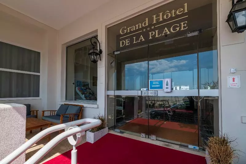 Отель Cerise Royan   Le Grand Hôtel De La Plage