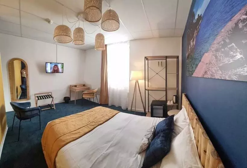 Отель Charlie S Hôtel Cannes