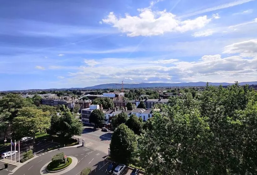 Clayton Hotel Burlington Road