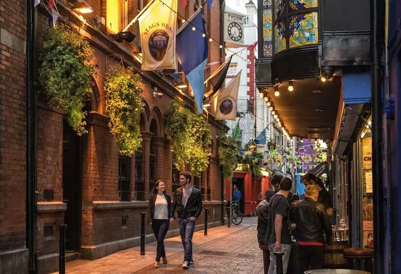 Clayton Hotel Burlington Road