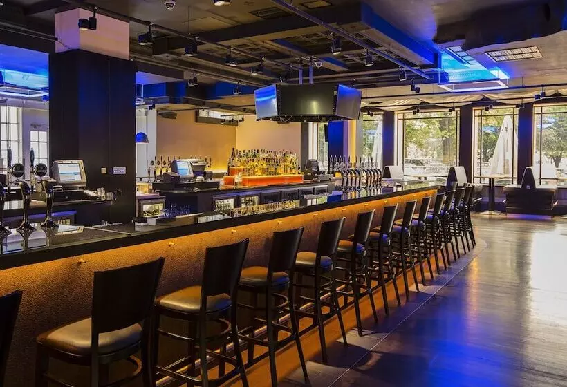 Clayton Hotel Burlington Road