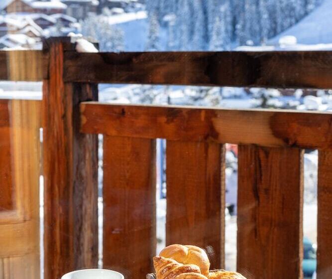 בית מלון כפרי Grand Hôtel Courchevel 1850