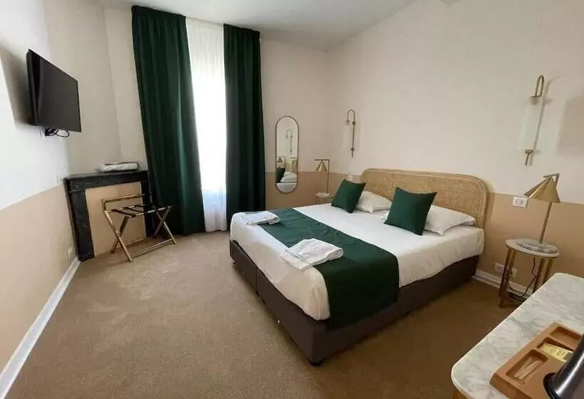 هتل Grand Hôtel Saint Aignan