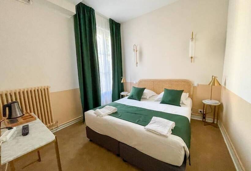 فندق Grand Hôtel Saint Aignan