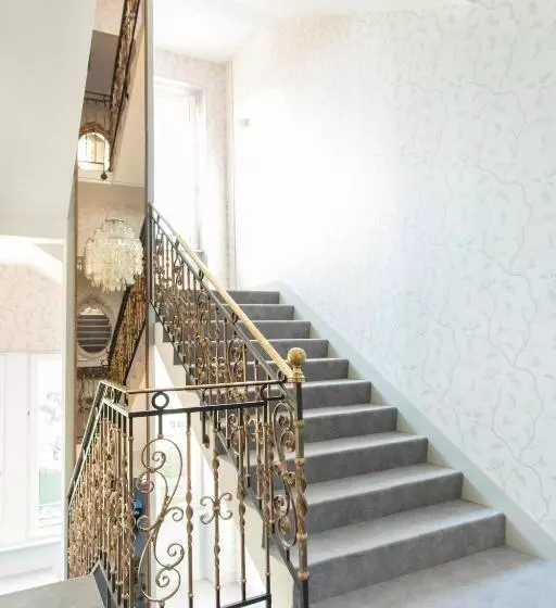 فندق Hôtel D Angleterre