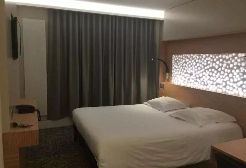 فندق Hôtel Restaurant Au Cygne