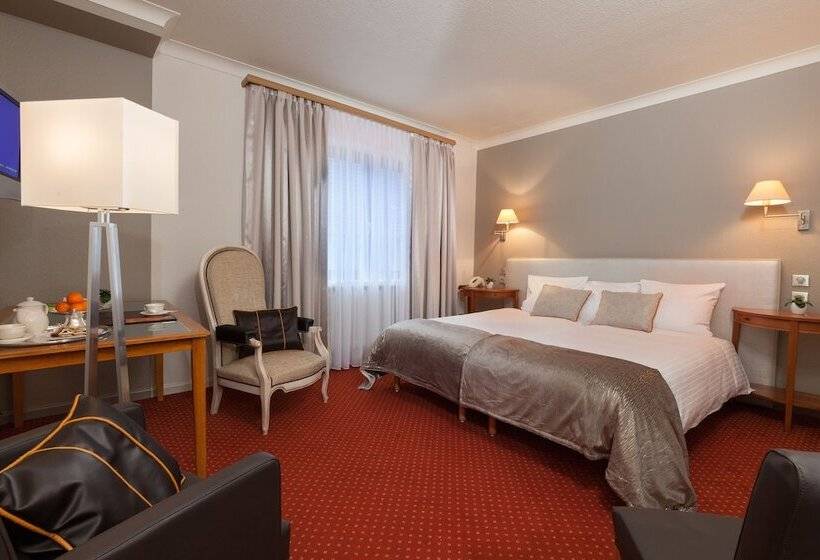 فندق Hôtel Restaurant à L Agneau