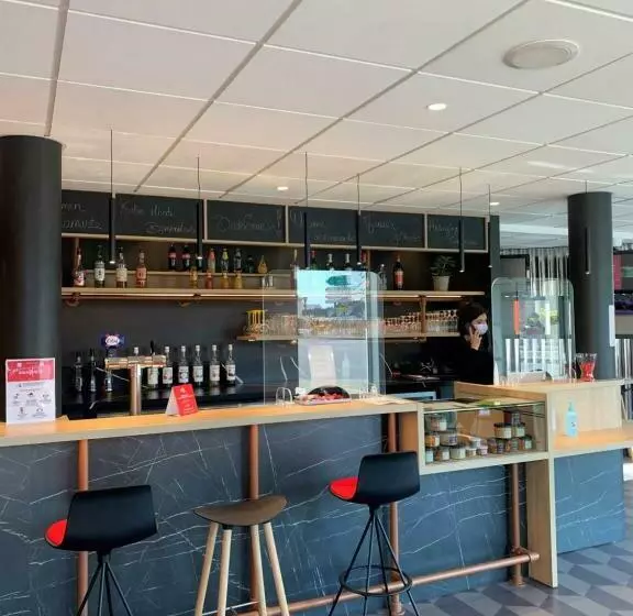 هتل Ibis Auxerre Centre