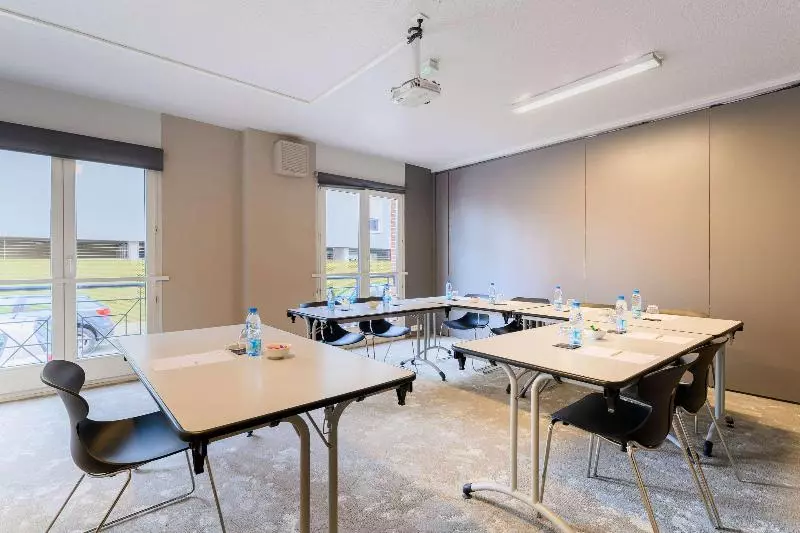 ホテル Kyriad Lille Gare  Grand Palais