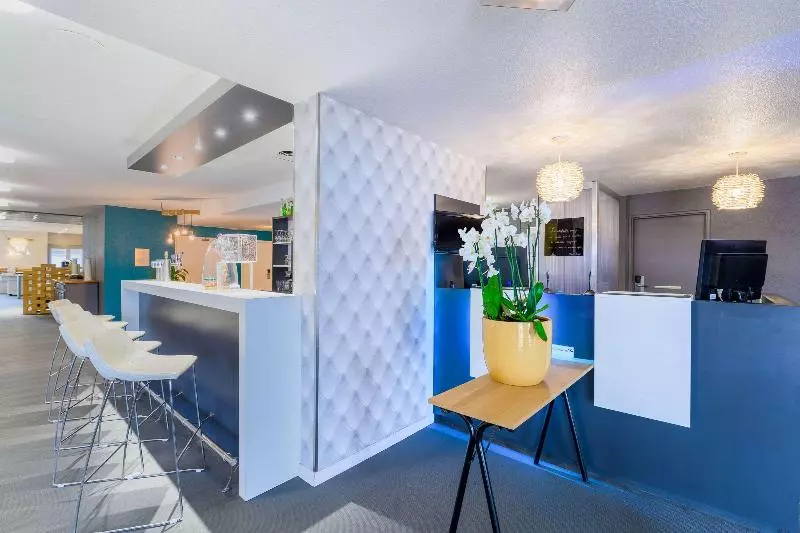 ホテル Kyriad Lille Gare  Grand Palais