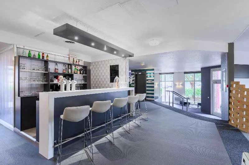 ホテル Kyriad Lille Gare  Grand Palais