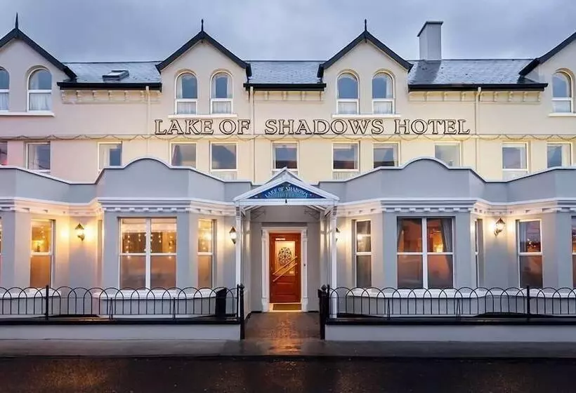 Hotel Lake Of Shadows