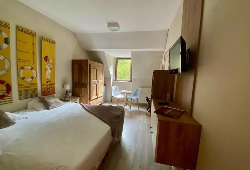 酒店 Les Moulins Du Duc écolodge