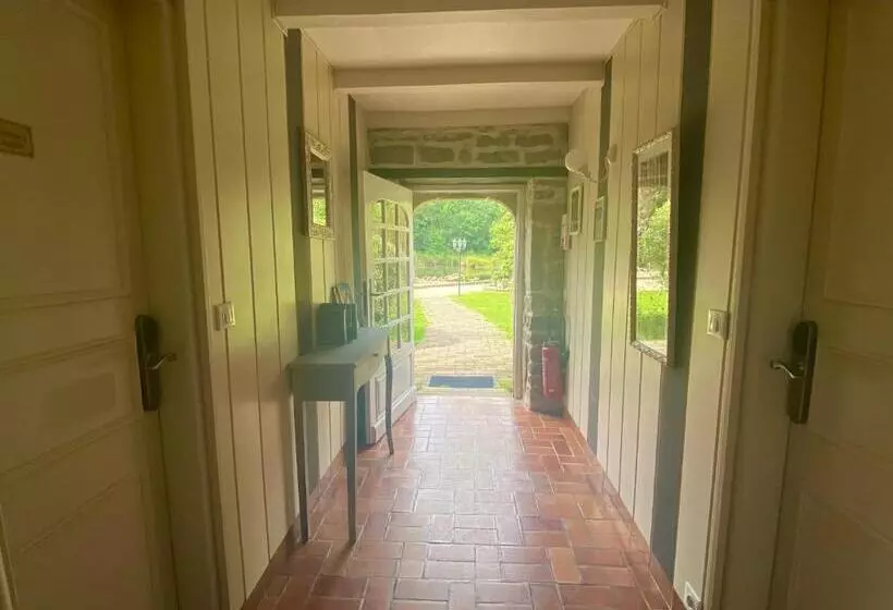 酒店 Les Moulins Du Duc écolodge