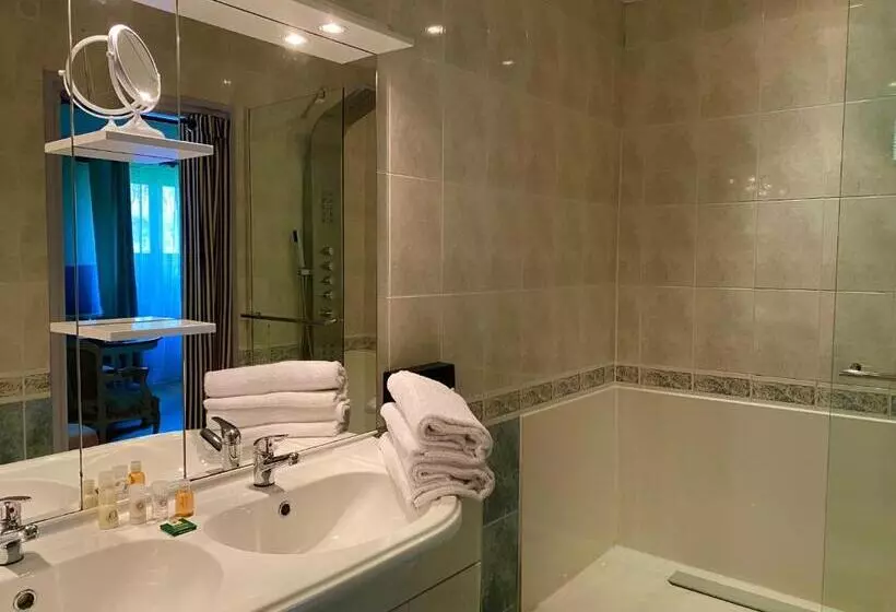 酒店 Les Moulins Du Duc écolodge