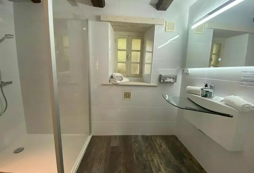 酒店 Les Moulins Du Duc écolodge