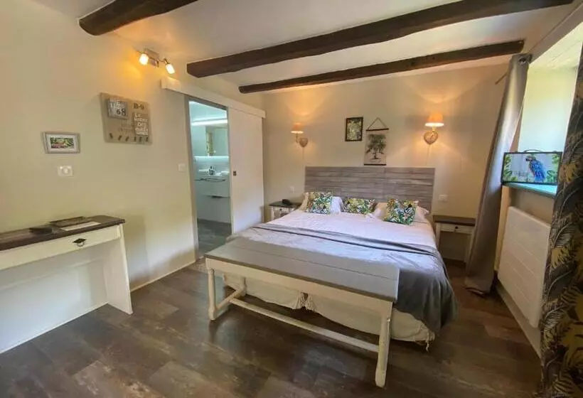 酒店 Les Moulins Du Duc écolodge