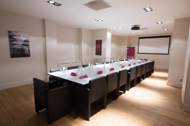 هتل Mercure Lille Roubaix Grand