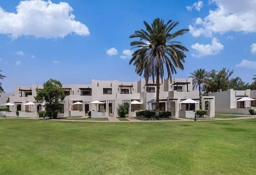 Radisson Blu Hotel & Resort, Al Ain