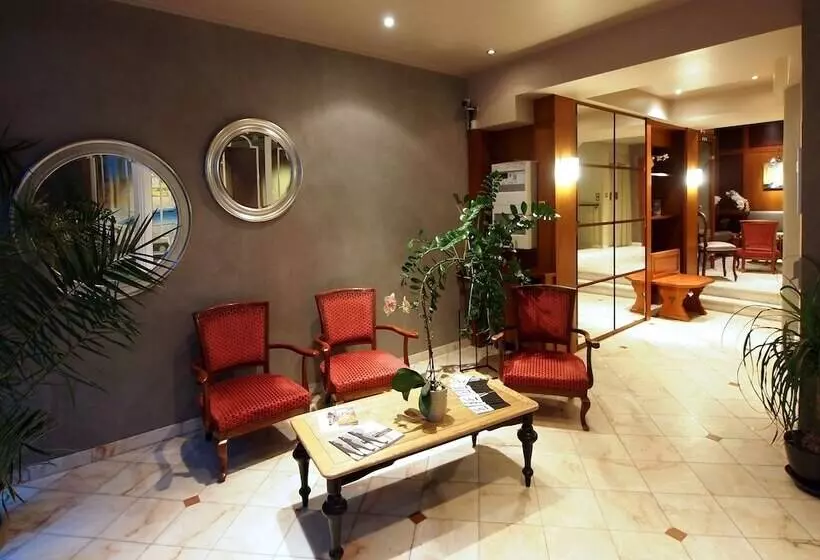 酒店 Logis Hôtel Au Cerf d'Or