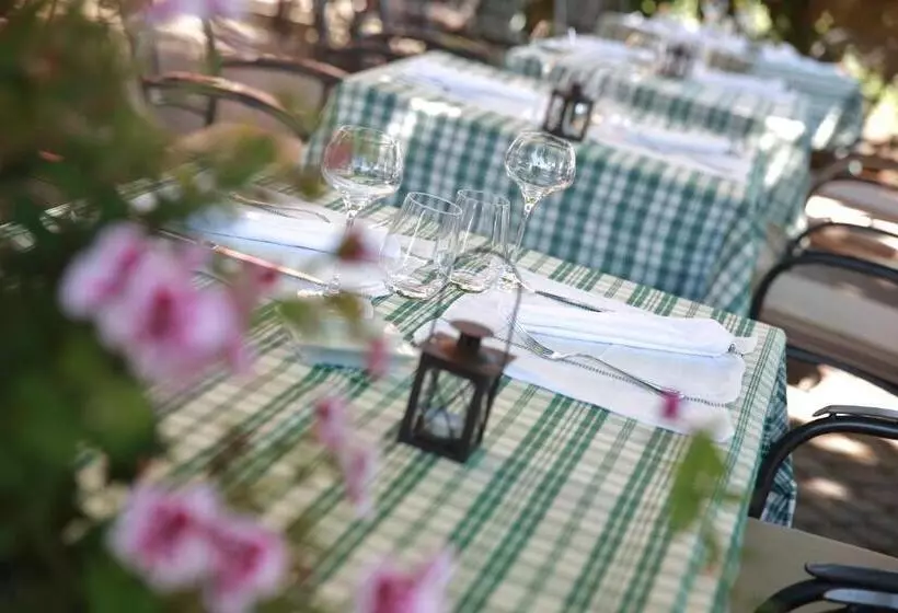 호텔 Restaurant L Ami Fritz