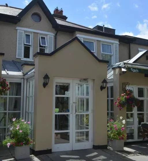 هتل Woodfield House