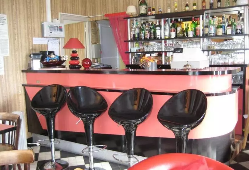 Отель Bellevue De Tradition Familiale