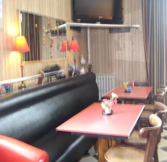 Отель Bellevue De Tradition Familiale